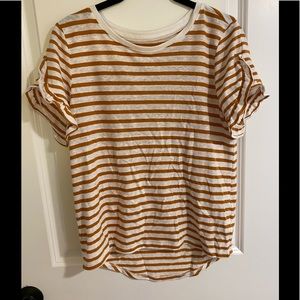 A NEW DAY STRIPED RUFFLE SLEEVE TOP